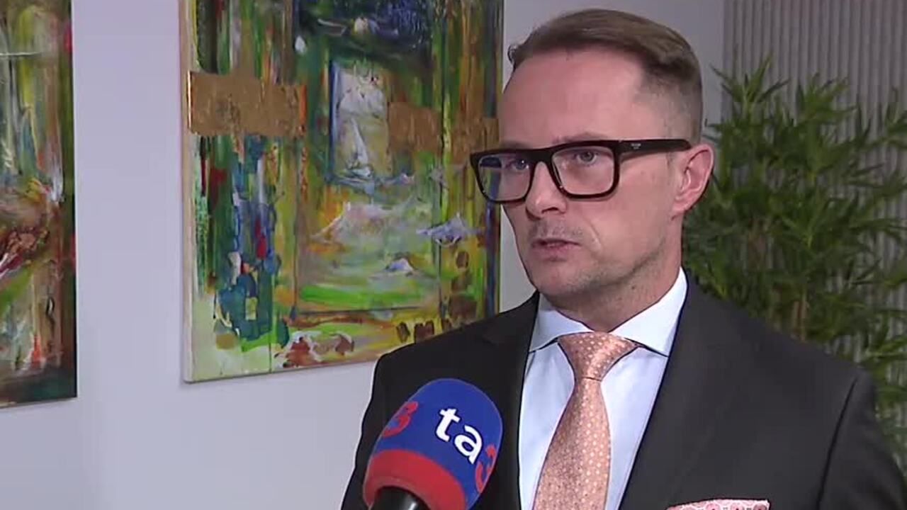 neuspesne referendum nemus by pre demokratov prehrou politolog radek vypadnutie otazky mohlo vyrazne zvysit zaujem