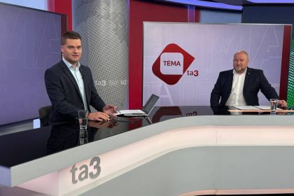 Huliak zastavil miliony pre futbal SFZ chysta trestne oznamenie Posledne kopanie umierajuceho kona reaguje minister