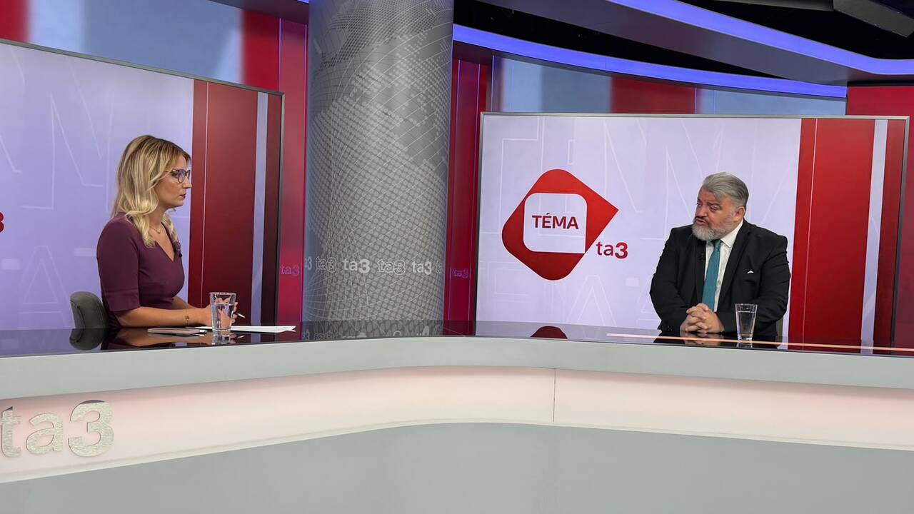 Rusko vojna boli Ukrajinu vsak nici tvrdi Chmelar Varuje ze eskalacia moze Evropu zatiahnut do sirsieho konfliktu