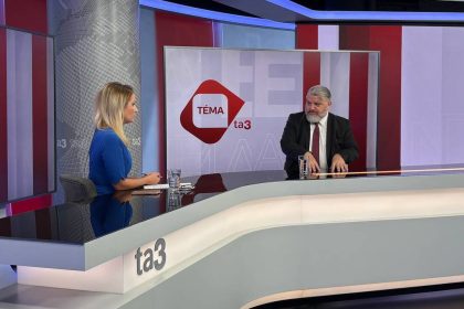 ked si myslite ze dno sa uz neda prerazit tak pride dalsie chmelar nesetril kritikou na adresu slovenskych politikov