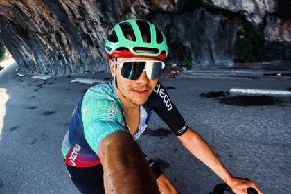 olympijsky vytaz prehodil svoju karieru naruby caka ho premiera medzi profesionalnymi cyklistami zimne sporty sportweb