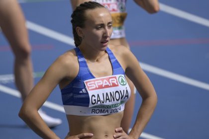 sklamanie pre gajanovu slovenka neobhaji striebro na osemstovke semifinale jej nevyslo ostatne sporty sportweb