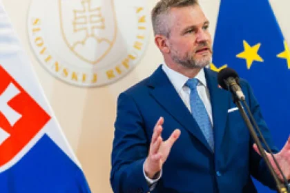 Fico má pravdu, no riskuje bezpečnosť. Analytik o článku 5 NATO