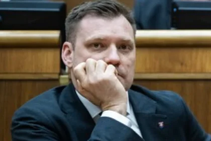 Gašpar pripustil reformu prokuratúry aj odchod Tarabu, Korčok hovorí o pokrytectve