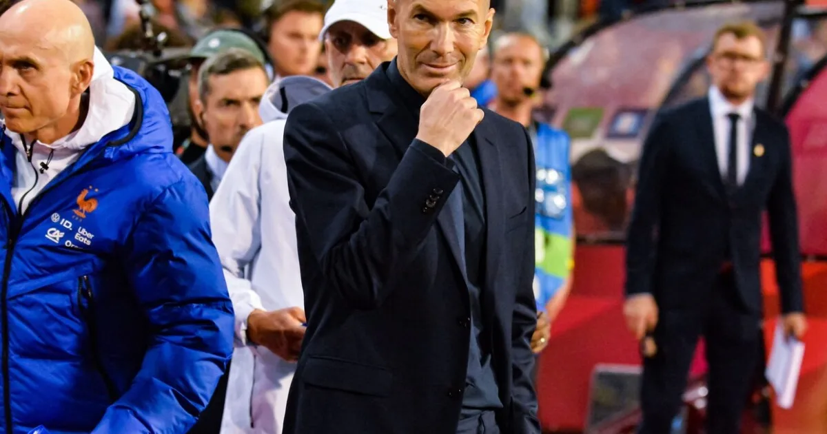 Zidane bol vo vytržení. Víťazný zásah Oliseho priviedol trénera Francúzov do tranzu