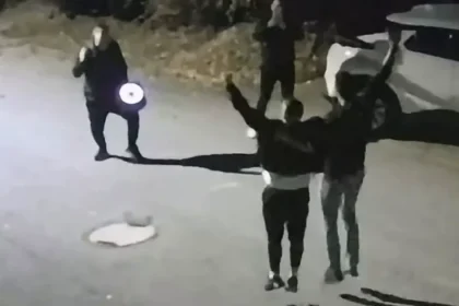 Ferenčák prehral voľby o 82 hlasov, jeho porážku oslavovali v noci pred jeho domom