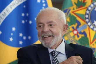Lula zdolal Bolsonara a štvrtýkrát sa stal brazílskym prezidentom