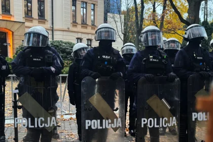 Poľský ústavný súd: nová šéfka obmedzila chod, expredseda avizuje návrat