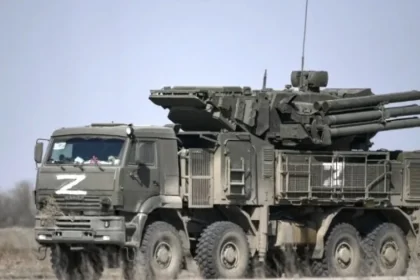 Putin chráni rezidenciu ako nikdy. Satelity odhalili nové veže protivzdušnej obrany
