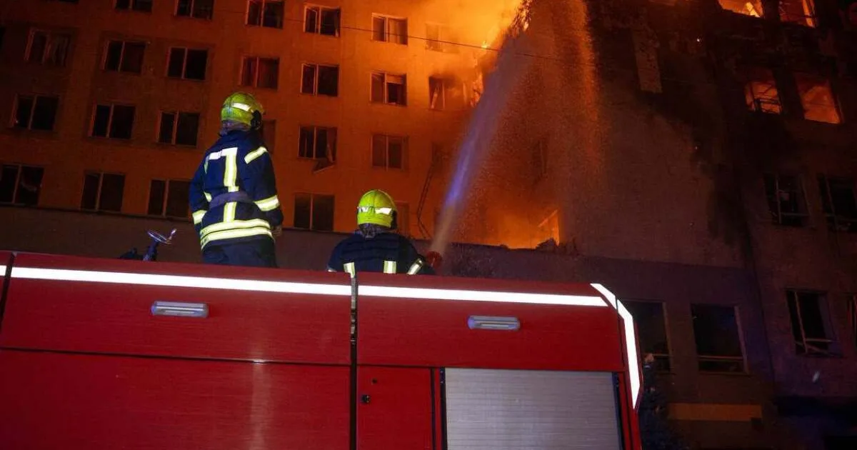 Rusko opäť útočilo v noci. V Kyjeve vypukli požiare, Odesa hlási škody na infraštruktúre
